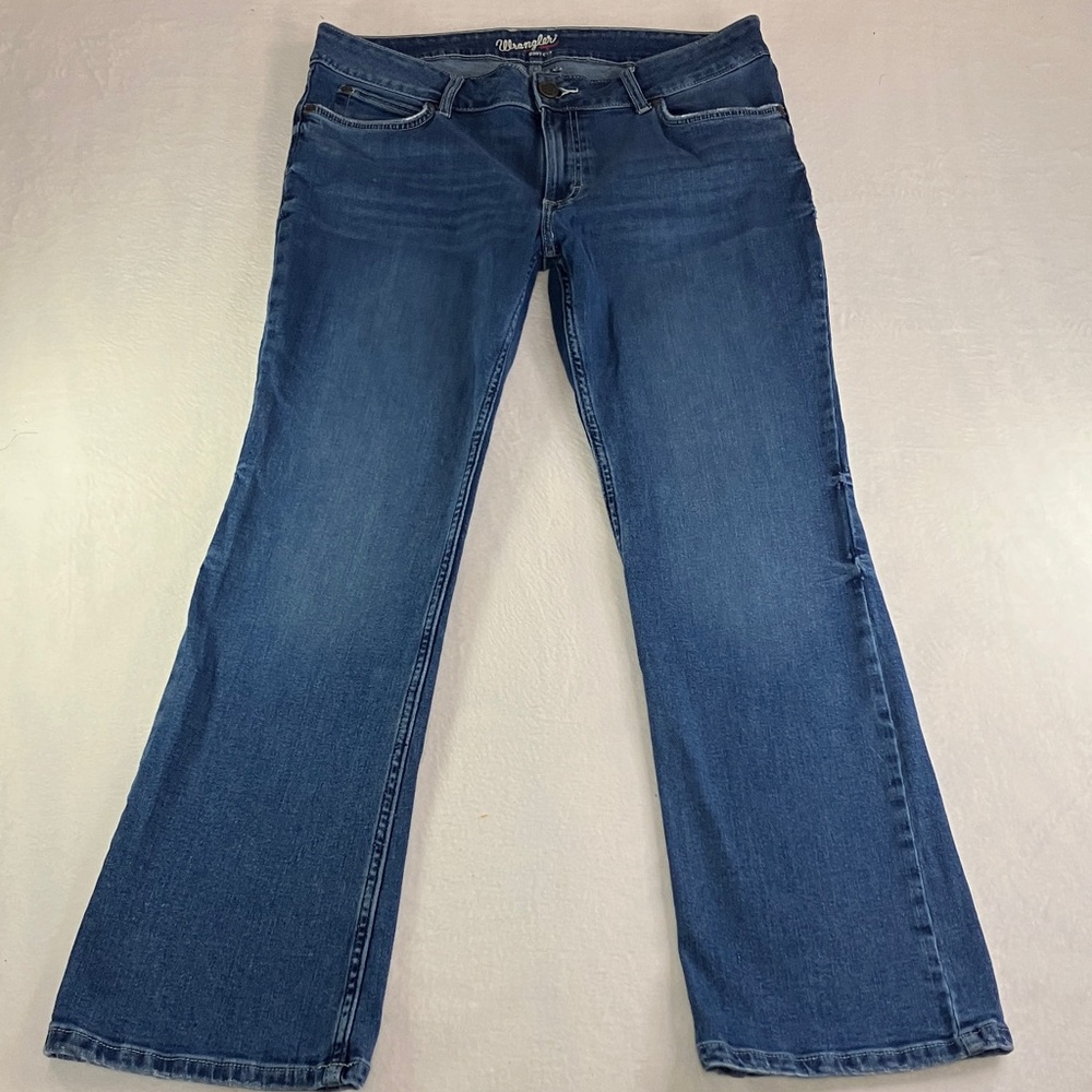 Wrangler Women's Classic Blue Bootcut Jeans